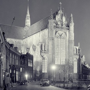 onsoudleiden.nl_0012_hooglandsekerk_verlicht-768×1024